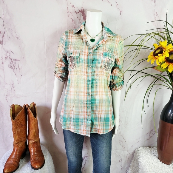 Roar Embroidered Western Shirt - Picture 1 of 9